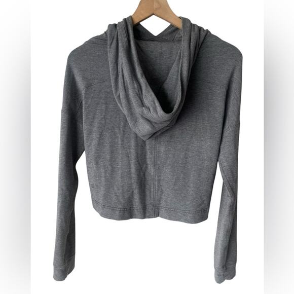 Lululemon cropped stretch hoodie grey 8 - Picture 3 of 8